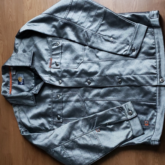 South Pole Other - Men's South Pole Silver Jean Jacket XL NWOT